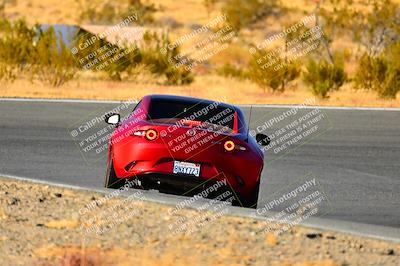 media/Nov-16-2024-Extreme Speed (Sat) [[6587d07cc4]]/Orange Group/Session 3 (The Bowl)/